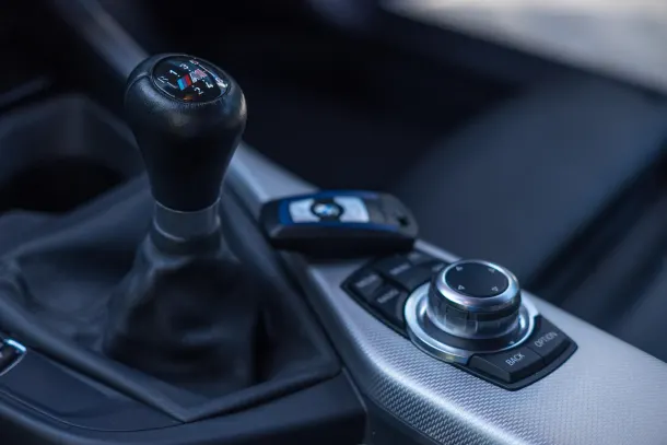 Kazino Avenger Slots Android/iOS programa